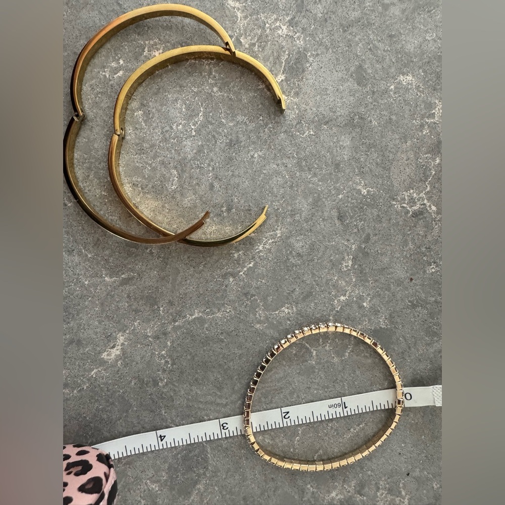 Bangle Bracelet Set Gold-Toned Stainless Steel (3) - Picture 5 of 5